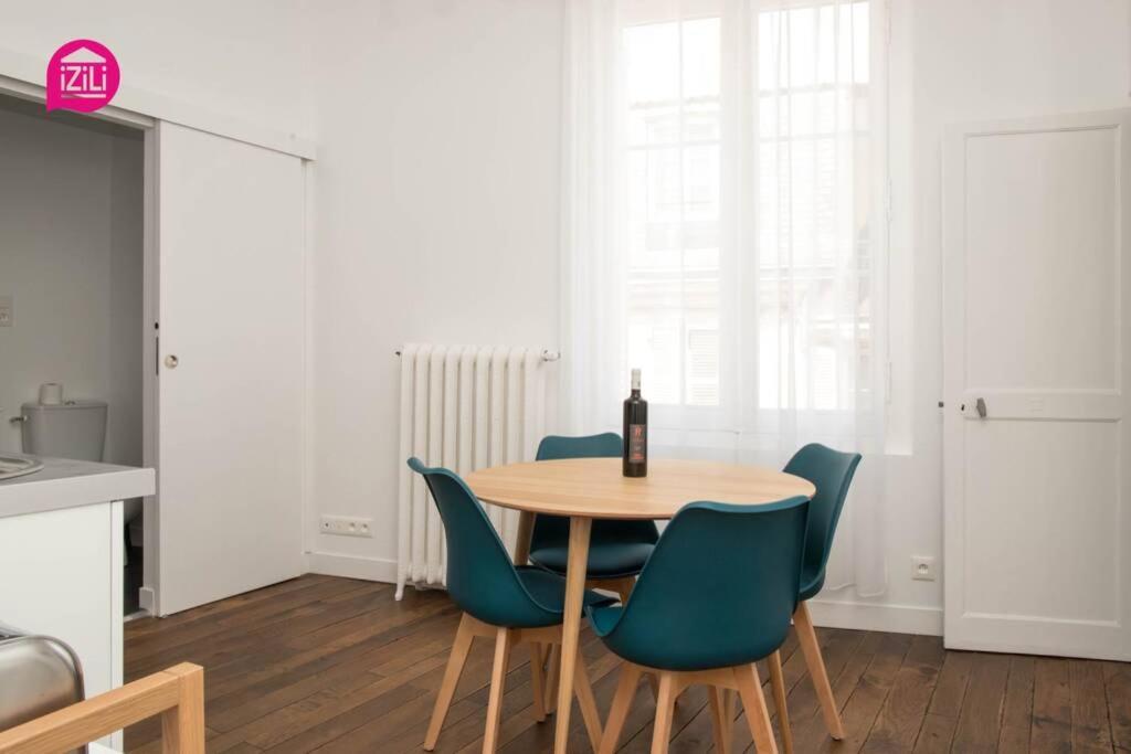 Le Karijini - Hyper Centre, Poitiers Apartment Ngoại thất bức ảnh